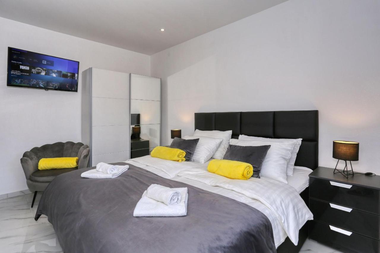 Luxury House Apartman *