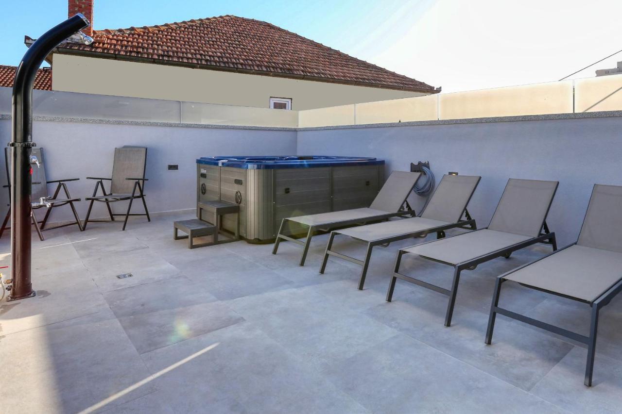 Luxury House Apartman
