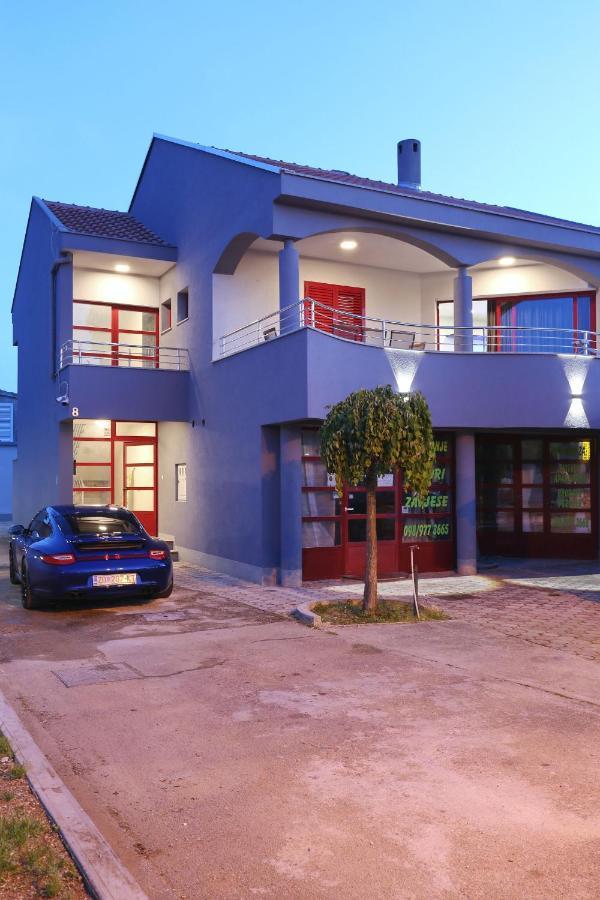 Luxury House * Zára